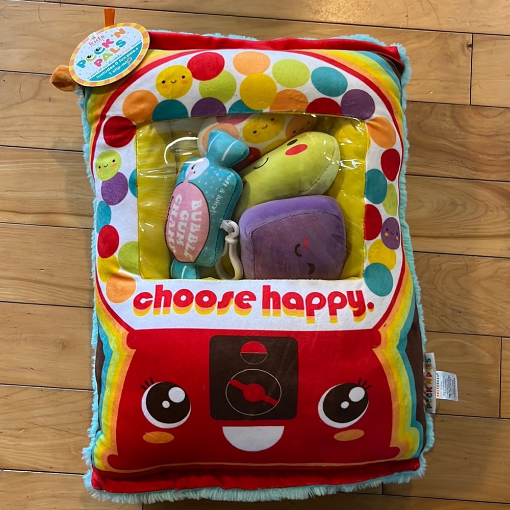 Kids preferred - peek ‘n pals choose happy stuffie. 3 fun pals + 1 clip on.